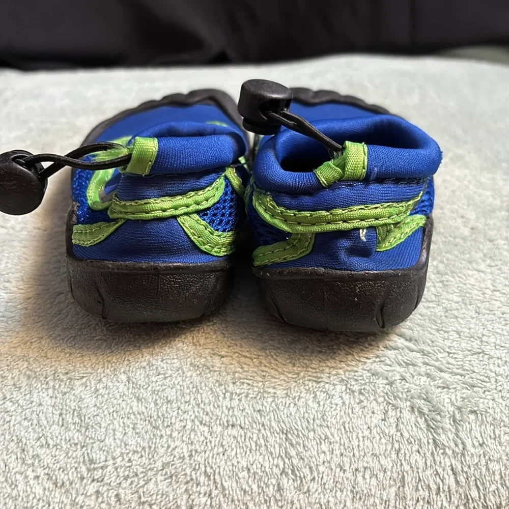 Norty waters shoe size 7